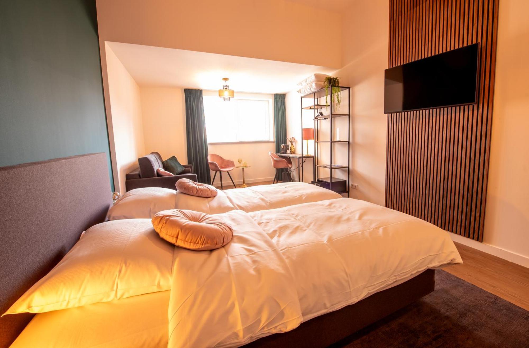 Hotel Bom برغ هالمستاد المظهر الخارجي الصورة